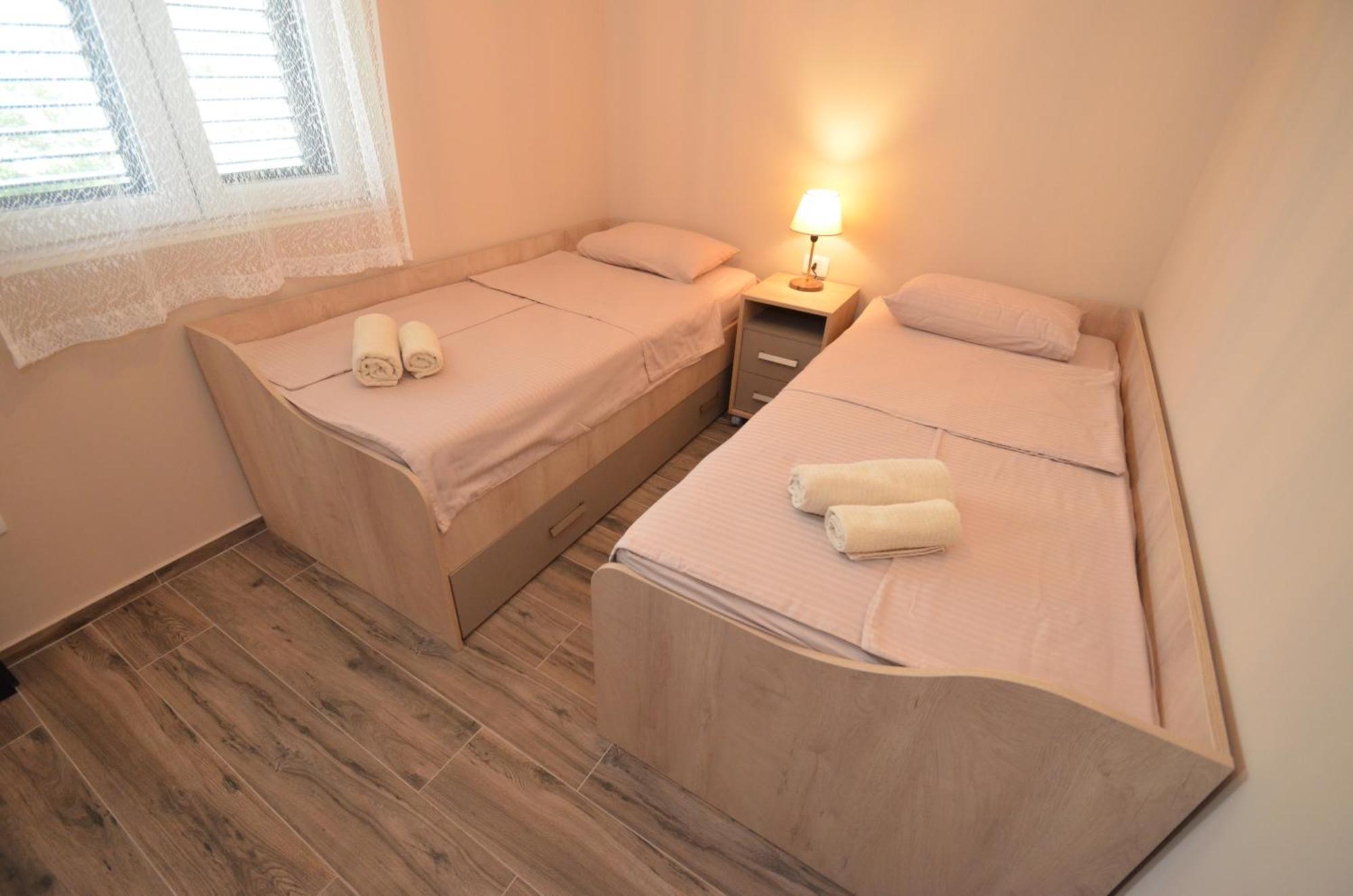 Apartments Orizzonte With Beautiful View Of The Bay Kotor Exterior foto