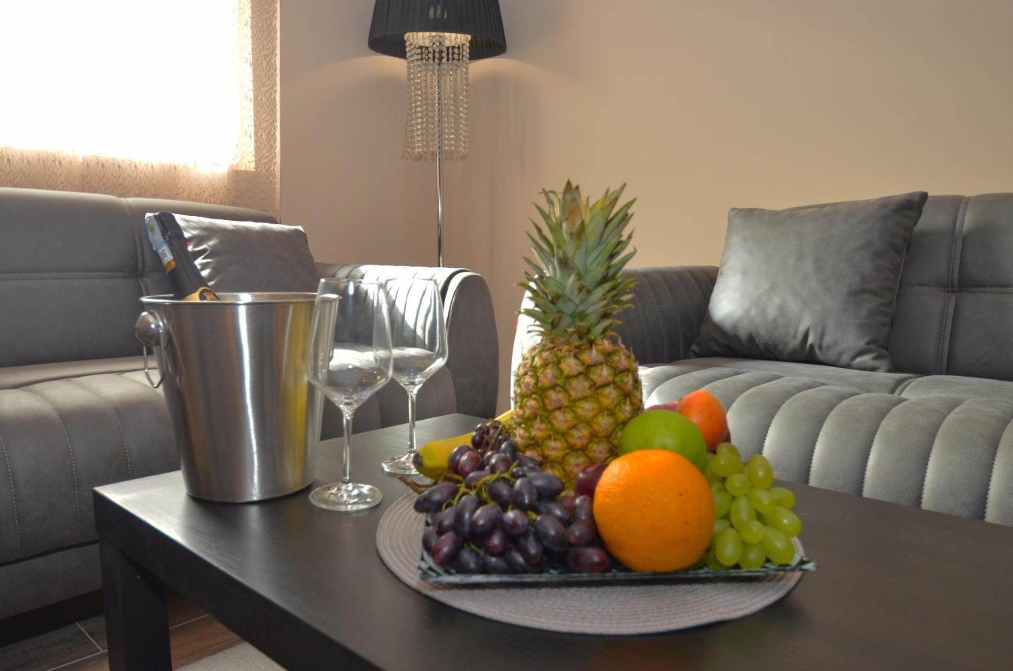 Apartments Orizzonte With Beautiful View Of The Bay Kotor Exterior foto